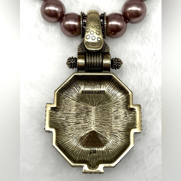 💎 Heidi Daus Dazzling Art Deco Mauve Pearl Pendant Crystal Necklace 17-21” EUC 💎 - Picture 7 of 16